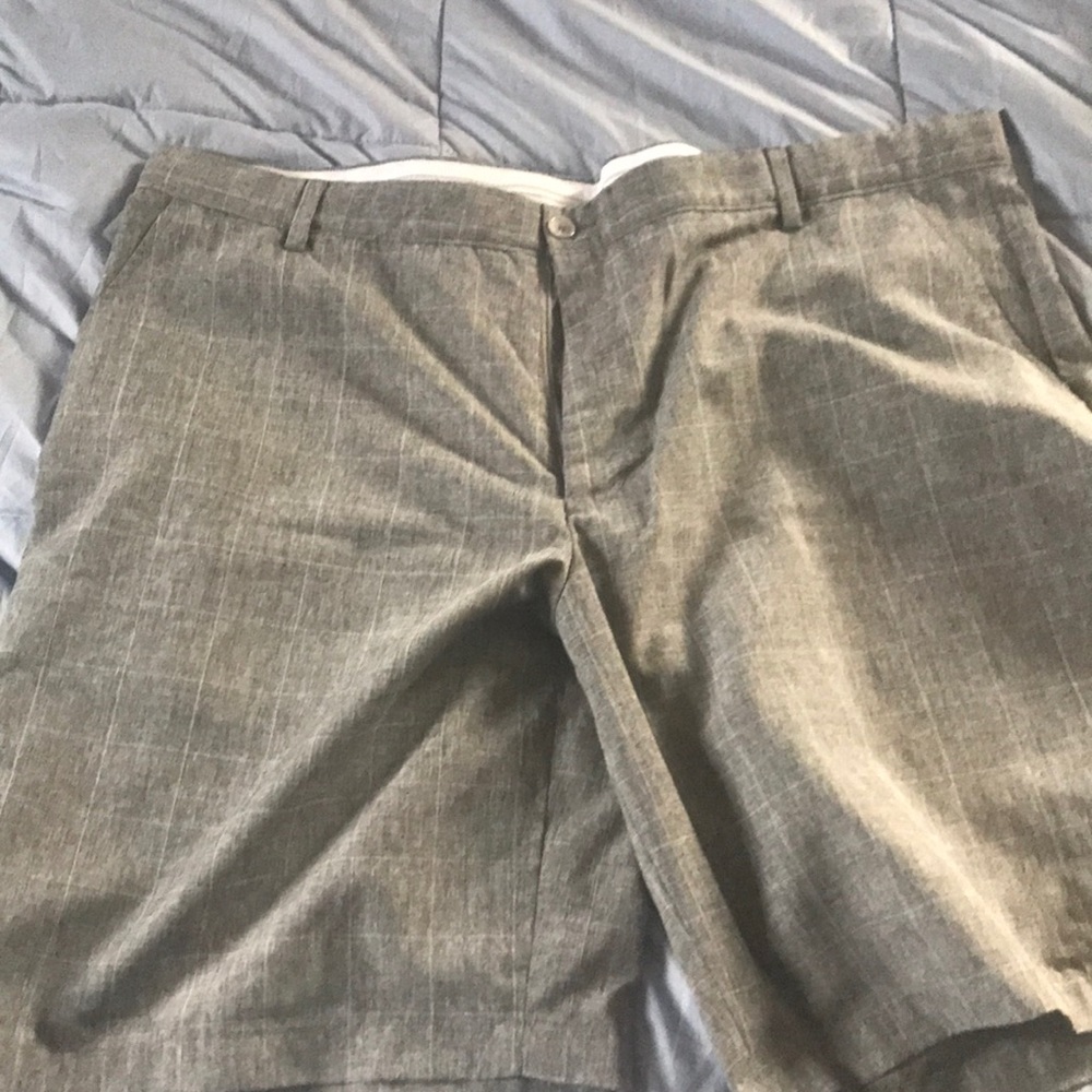 Greg Norman Shorts